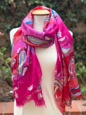 Vibrant Fuchsia Paisley Wrap Scarf - Women's Fashion Accessory